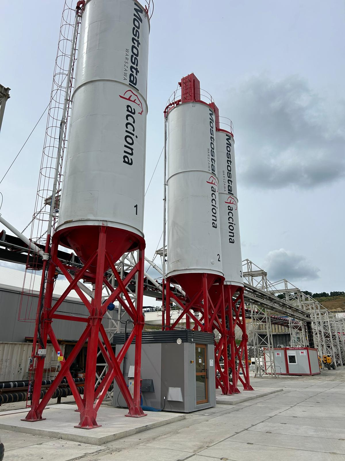 Tunel S19 - Najdłuższy tunel podziemny w Polsce - tunel S19, TBM, silosy mobilne, Mostostal Acciona